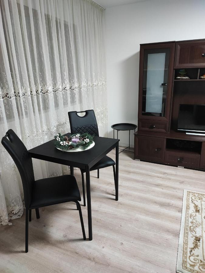 Apartament In 布泽乌 外观 照片