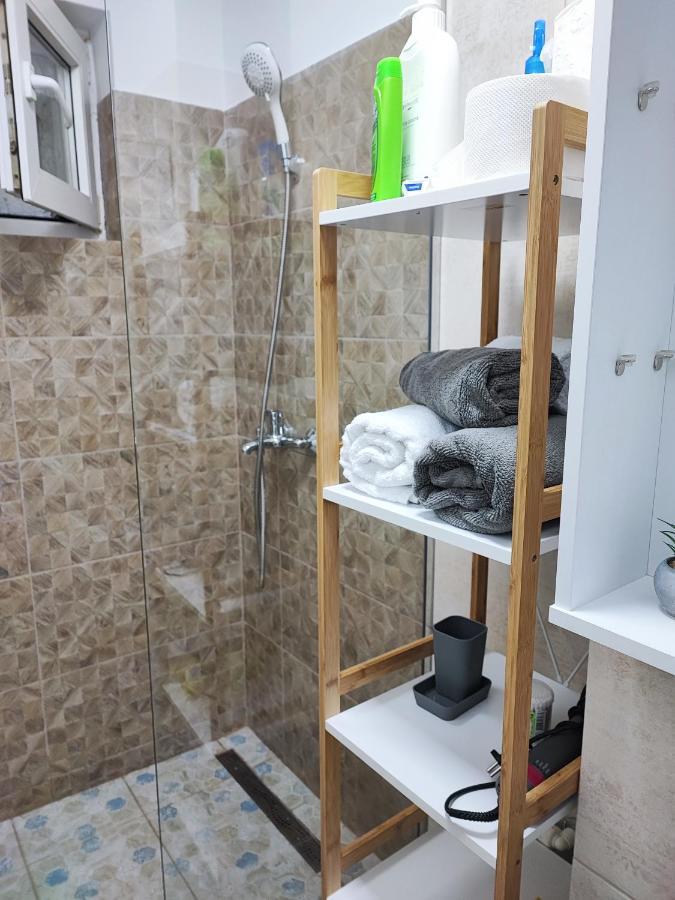 Apartament In 布泽乌 外观 照片